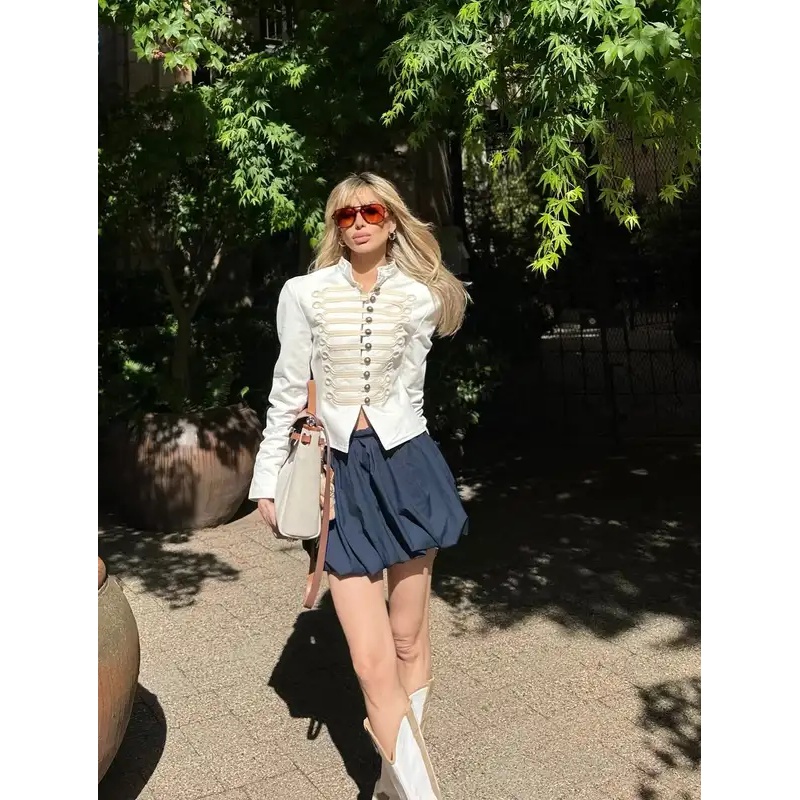 Minimalist White Structured St - огляд і ціна Street Fashion Events